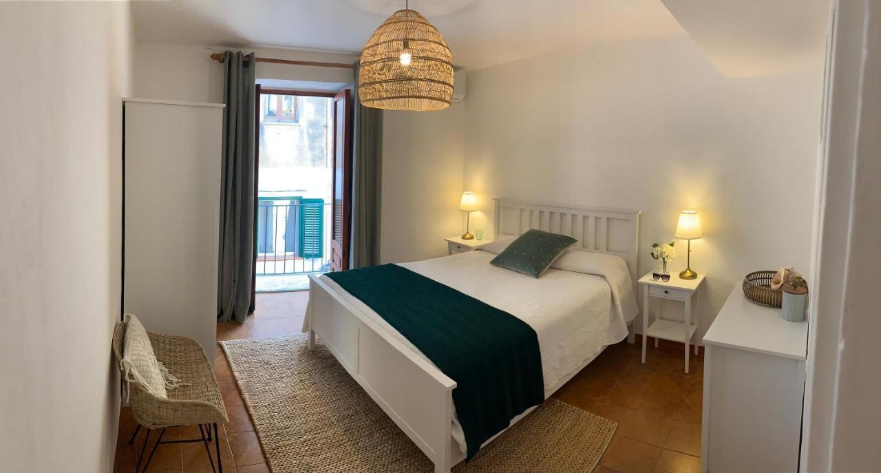 My Sicilian Escape Apartment เชฟาลู ภายนอก รูปภาพ