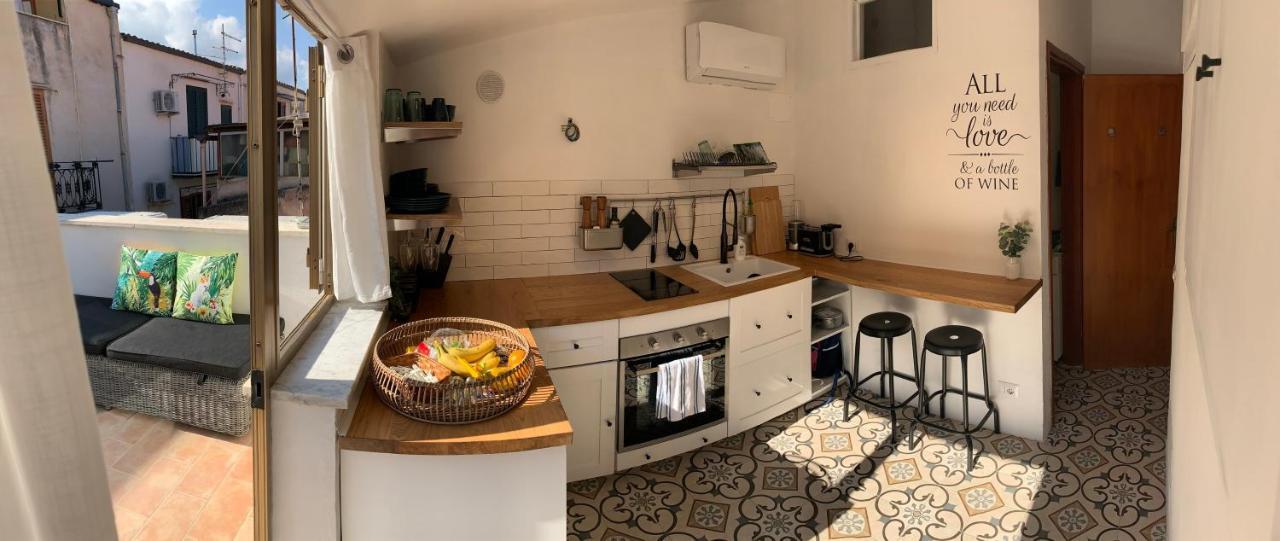 My Sicilian Escape Apartment เชฟาลู ภายนอก รูปภาพ